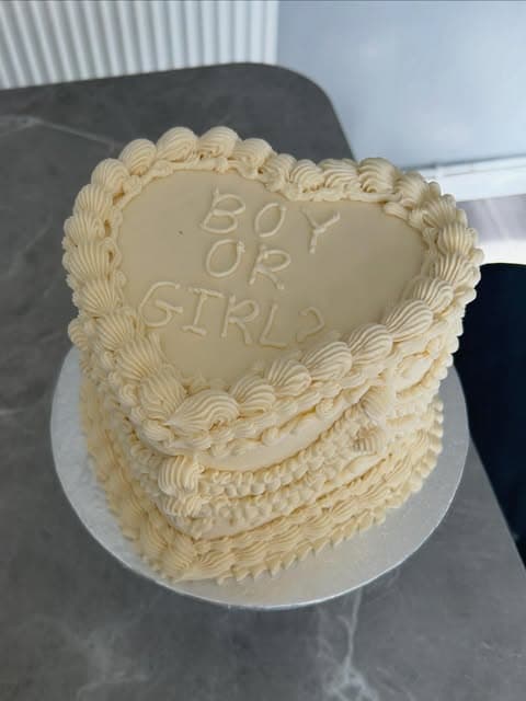 Vintage style gender reveal🩵🩷